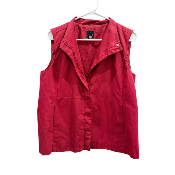 Eileen Fisher Jackets & Blazers - Eileen Fisher Women’s Small Vest Red Cotton Blend Front Zip Pockets